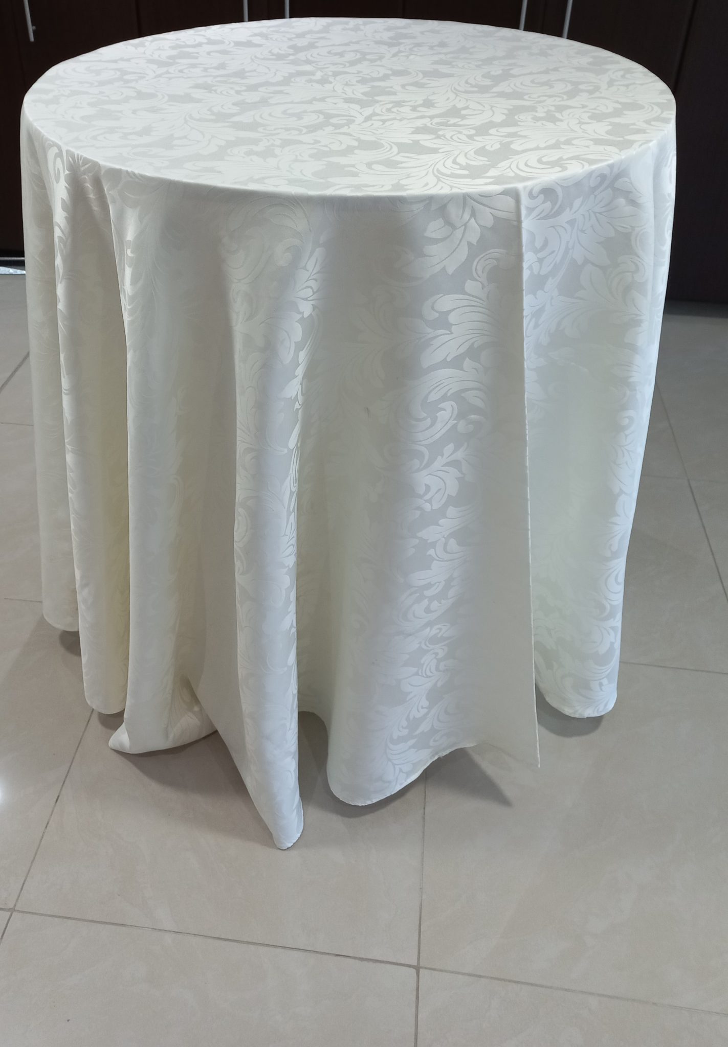 Chairs and Tables National Hiring